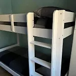 Ideale Per Due Famiglie. Comodo A Centro E Piste *