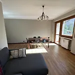 Ideale Per Due Famiglie. Comodo A Centro E Piste Apartament