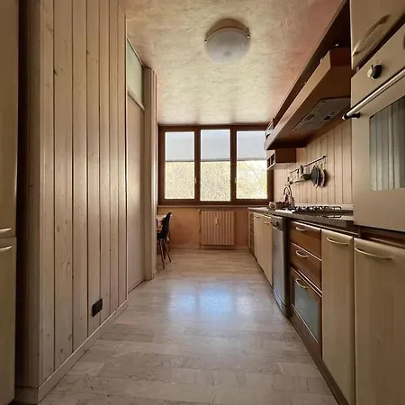 Ideale Per Due Famiglie. Comodo A Centro E Piste Διαμέρισμα